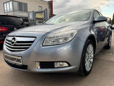 Gebraucht Opel Insignia Selection 140 PS (102 kW) 2009 Silber Limousine