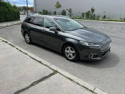 Gebraucht Ford Mondeo Titanium 150 PS (110 kW) 2017 Grau Limousine