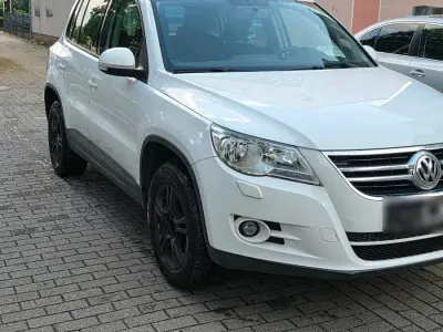 Gebraucht VW Tiguan 150 PS (110 kW) 2010 Weiß SUV