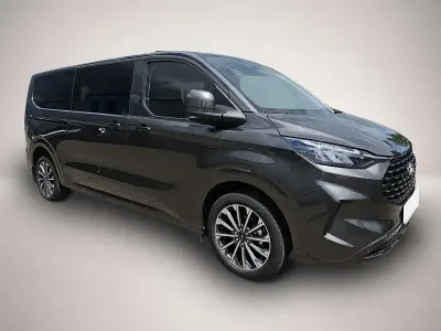 Neu Ford Tourneo Custom Titanium X 170 PS (125 kW) 2026 Manufacturer Van