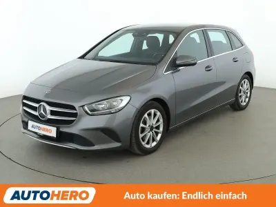 Gebraucht Mercedes B180 Progressive 136 PS (100 kW) 2021 Grau Kleinwagen