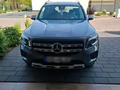 Gebraucht Mercedes GLB250 224 PS (164 kW) 2022 Grau SUV