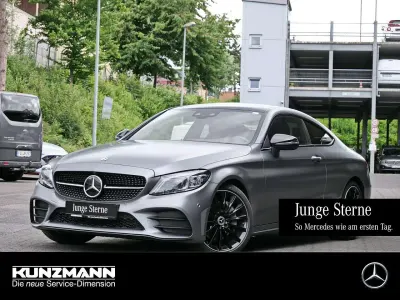 Gebraucht Mercedes C300 AMG 258 PS (189 kW) 2023 Manufaktur exklusiv selenitgra Coupé