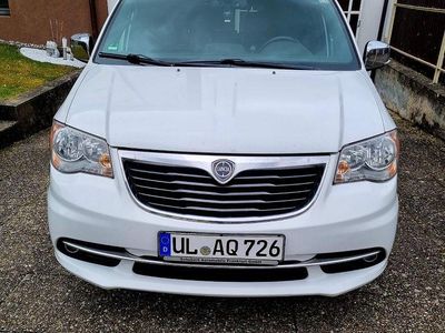 Gebraucht Lancia Voyager S 177 PS (130 kW) 2015 Weiß Van / Kleinbus