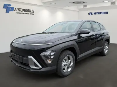 Neu Hyundai Kona Select 138 PS (101 kW) 2026 Schwarz SUV