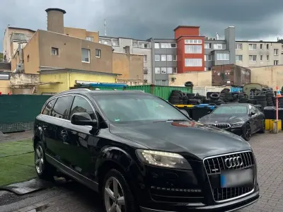 Gebraucht Audi Q7 204 PS (150 kW) 2012 Schwarz SUV