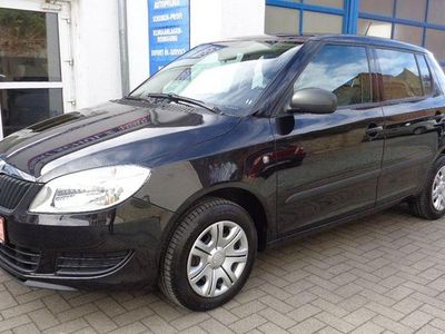 Gebraucht Skoda Fabia Active 60 PS (44 kW) 2014 Schwarz Limousine