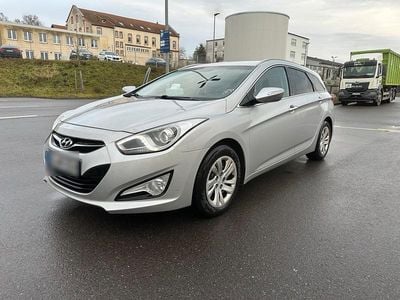Gebraucht Hyundai i40 136 PS (100 kW) 2013 Grau Kombi