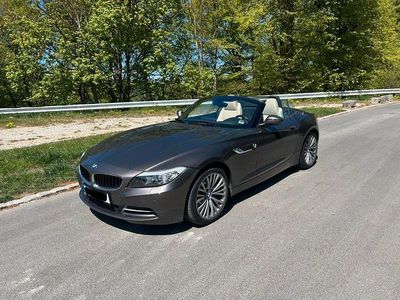 Second-hand BMW Z4 Sport Line 204 CP (150 kW) 2010 Maro Cabrio