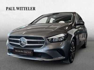 Gebraucht Mercedes B200 Progressive 163 PS (119 kW) 2022 Mountaingrau Van / Kleinbus