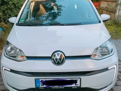 Gebraucht VW e-up! Style 61 kW (83 PS) 2021 Weiß Kleinwagen