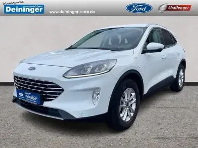 Używany Ford Kuga Titanium 224 KM (164 kW) 2021 Biały SUV