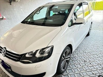 Gebraucht VW Sharan Life 200 PS (147 kW) 2014 Weiß Van / Kleinbus