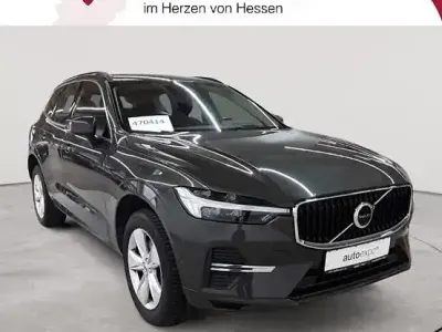 Gebraucht Volvo XC60 Momentum 197 PS (144 kW) 2022 Pine grey metallic SUV