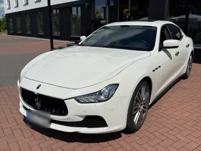 Gebraucht Maserati Ghibli 410 PS (301 kW) 2016 Weiß Limousine