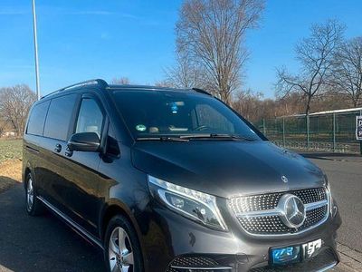 Gebraucht Mercedes V300 Avantgarde 239 PS (175 kW) 2019 Grau Van / Kleinbus