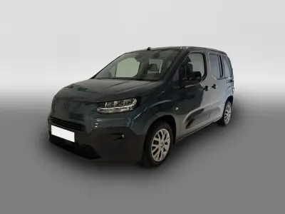 Nieuw Fiat Doblò Tech 102 PK (75 kW) 2026 Blauw MPV
