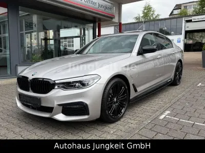 Gebraucht BMW 530e M Sport 252 PS (185 kW) 2018 Silber Limousine