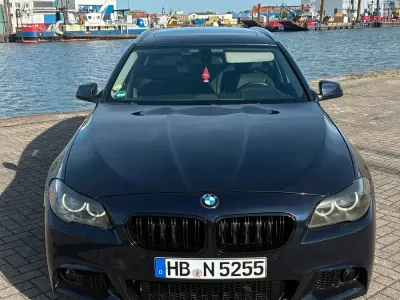 Gebraucht BMW 525 M Sport 218 PS (160 kW) 2010 Blau Kombi