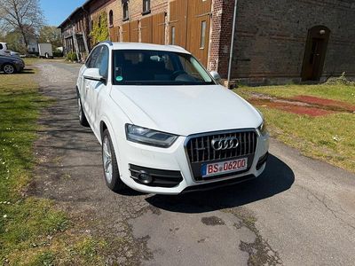Gebraucht Audi Q3 Comfort 177 PS (130 kW) 2013 Weiß SUV