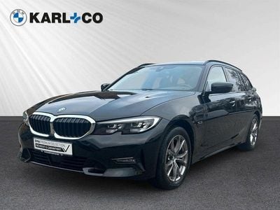 Gebraucht BMW 320e Sport Line 163 PS (119 kW) 2022 Schwarz Kombi
