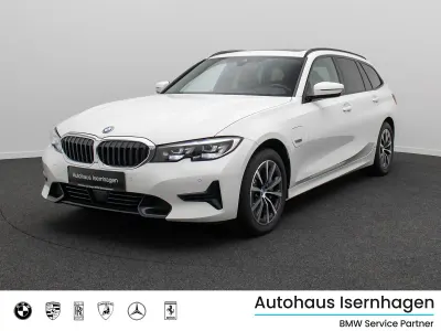 Occasion BMW 330e Sport Line 292 PK (214 kW) 2022 Wit Stationwagen