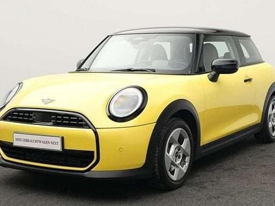 Gebraucht Mini Cooper Classic 114 kW (156 PS) 2025 Gelb Kleinwagen