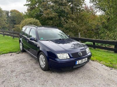 Gebraucht VW Bora Comfortline 101 PS (74 kW) 2000 Blau Limousine