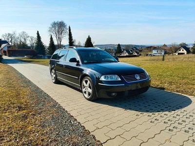Gebraucht VW Passat Highline 150 PS (110 kW) 2001 Schwarz Kombi