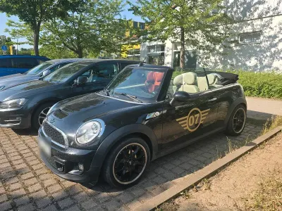 Gebraucht Mini Cooper SD Cabriolet 143 PS (105 kW) 2011 Schwarz Cabrio