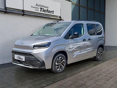 Usata Toyota Proace Verso City 100 kW (136 CV) 2025 Argento Station wagon