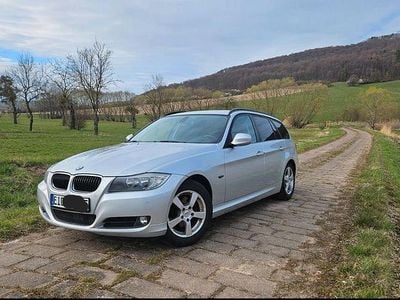 Brugt BMW 318 Sport Line 143 HK (105 kW) 2011 Sølv Sedan