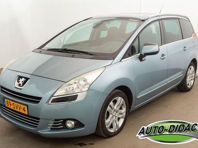 Second-hand Peugeot 5008 Allure 156 CP (114 kW) 2012 Albastru Monovolum