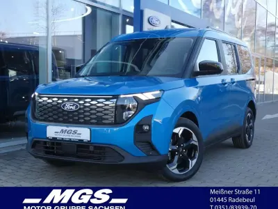 Gebraucht Ford Tourneo Courier Titanium 100 kW (136 PS) 2026 Digital aqua blue Van / Kleinbus