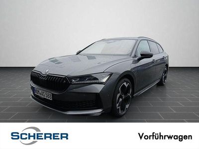Gebraucht Skoda Superb SportLine 204 PS (150 kW) 2025 Graphitegrau metallic Kombi