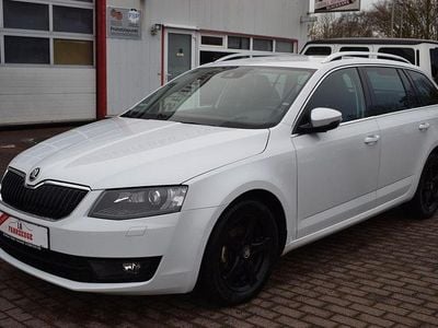 Gebraucht Skoda Octavia Elegance 150 PS (110 kW) 2014 Weiß Kombi