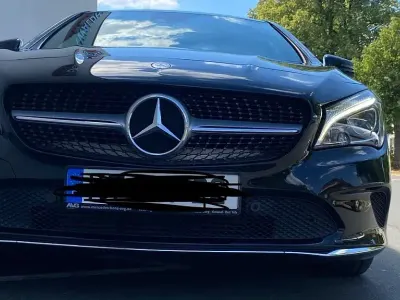 Gebraucht Mercedes CLA180 Shooting Brake AMG line 122 PS (89 kW) 2016 Schwarz Kombi