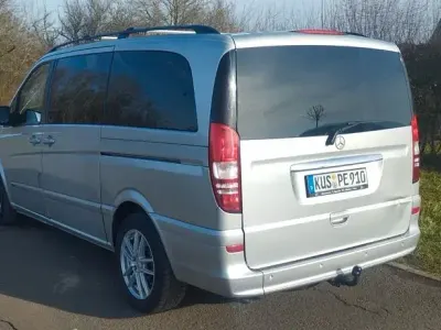 Gebraucht Mercedes Viano 163 PS (119 kW) 2011 Silber Van / Kleinbus