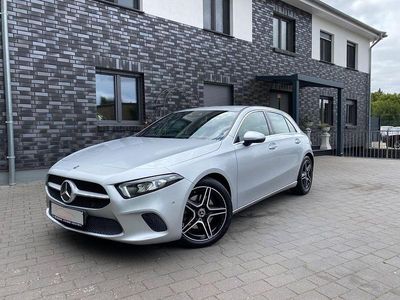 Gebraucht Mercedes A220 190 PS (139 kW) 2019 Iridiumsilber Limousine