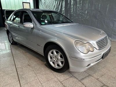 Gebraucht Mercedes C220 Elegance 143 PS (105 kW) 2001 Silber Limousine