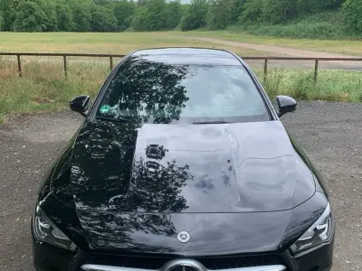 Gebraucht Mercedes CLA180 136 PS (100 kW) 2021 Schwarz Limousine