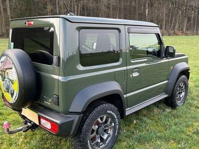 Gebraucht Suzuki Jimny Comfort 102 PS (75 kW) 2018 Grün SUV