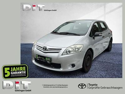 Platinsilber metallic Gebraucht 2012 Toyota Auris Comfort Limousine | 5.490 € (Guter Preis)