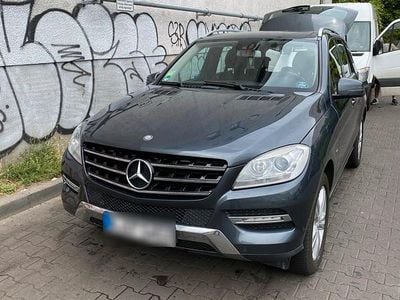 Usata Mercedes ML250 204 CV (150 kW) 2012 Andere farben SUV