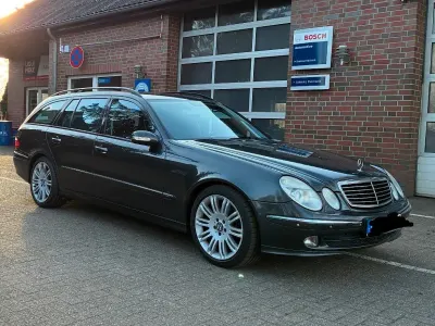 Brugt Mercedes E320 204 HK (150 kW) 2004 Grå Stationcar