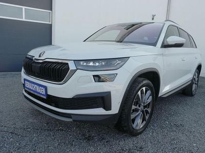 Weiß Gebraucht 2022 Skoda Kodiaq Tour SUV | 23.900 € (Guter Preis)