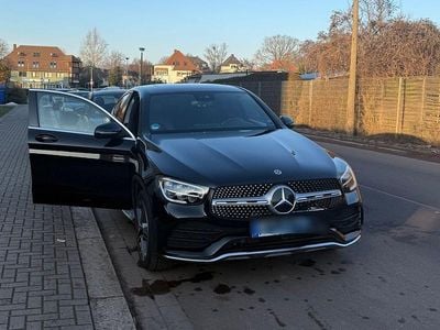 Schwarz Gebraucht 2022 Mercedes GLC200 SUV | 41.500 € (Etwas zu teuer)