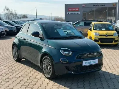 Usata Fiat 500e Style 86 kW (118 CV) 2023 Verde Utilitaria
