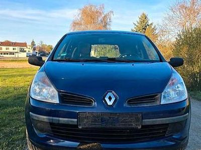 Gebraucht Renault Clio II 75 PS (55 kW) 2009 Blau Limousine