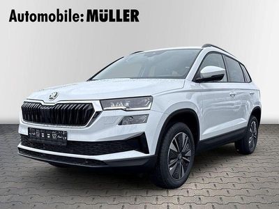 Neu Skoda Karoq 150 PS (110 kW) 2026 Moonweiss metallic SUV